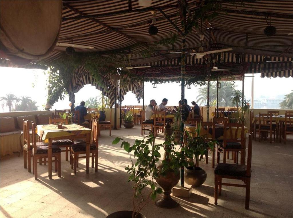 Nile Valley Hotel Luxor Exterior foto